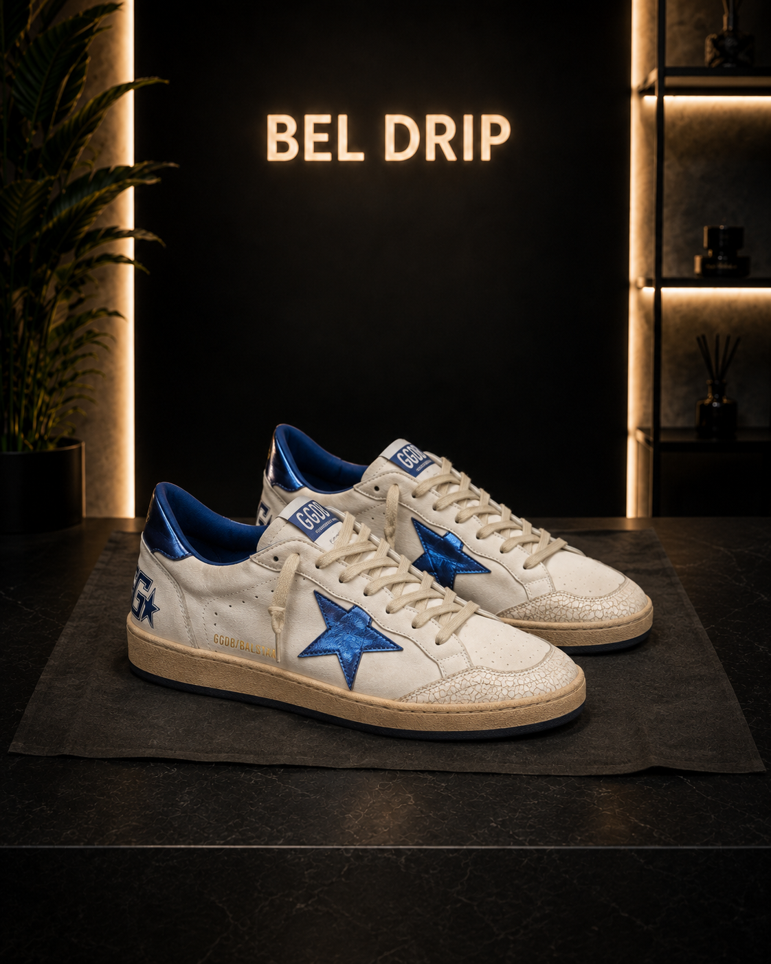 Golden Goose Ball Star in nappa bianca con stella e talloncino bluette